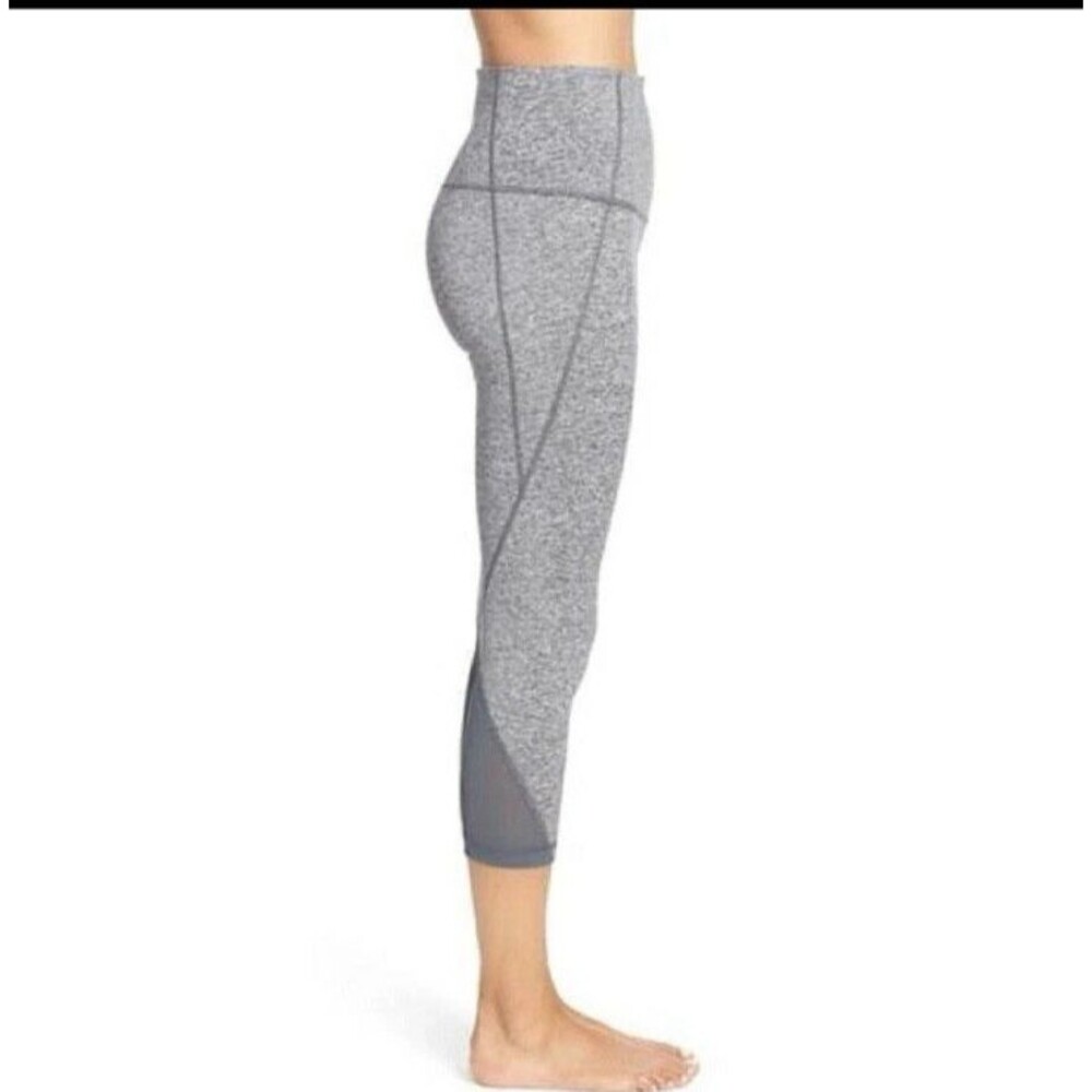 Zella High Waist Grey Crop Leggings w/Mesh Panels SZ XS Activewear Movement